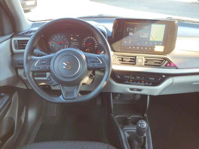 Suzuki Swift 4x2 Club Hybrid