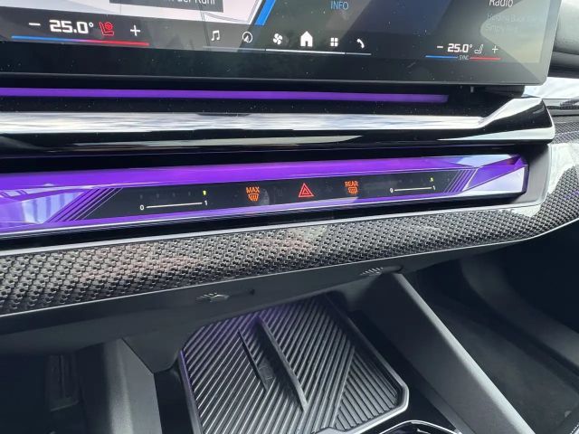 BMW M5 Touring Keramik PANO B&W M-Drivers-P AHK 0,5%