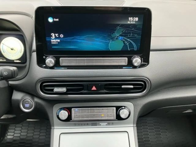 Hyundai Kona 64 kWh Electric