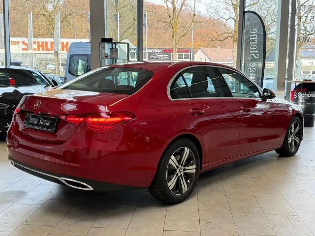 Mercedes-Benz C 200 AVANTGARDE Sedan