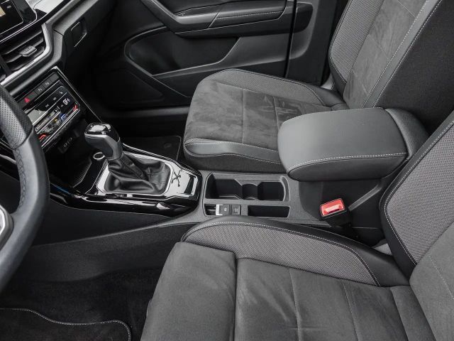 Volkswagen T-Roc 1.5 TSI DSG R-Line