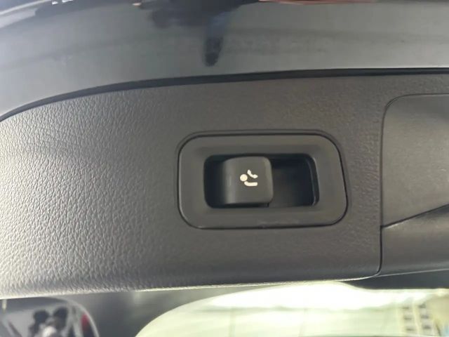 Mercedes-Benz GLA 250 GLA 250 e