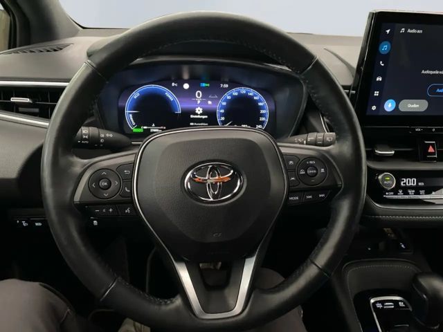 Toyota Corolla Hybride Team D