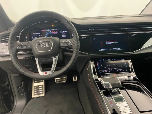 Audi SQ8 Quattro