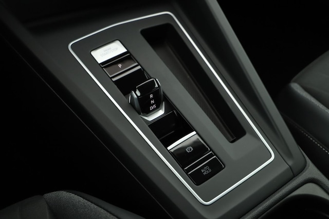 Volkswagen Golf 1.5 eTSI DSG Golf VIII