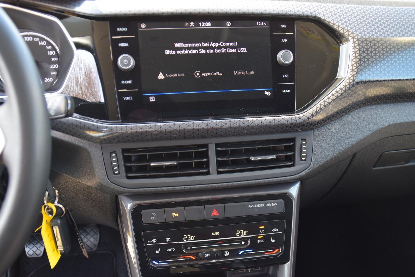 Volkswagen T-Cross Style