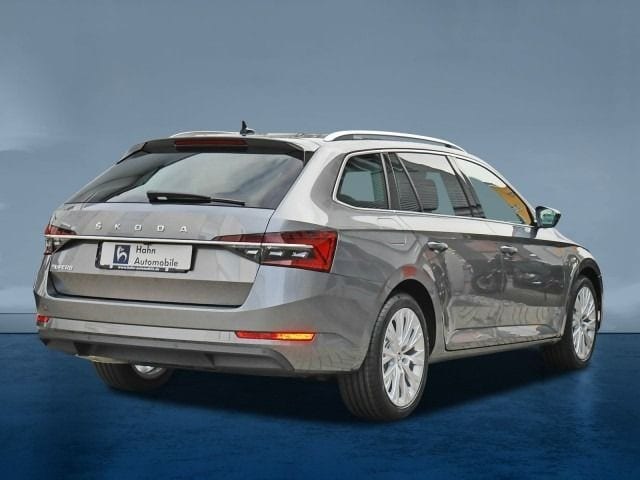 Skoda Superb 2.0 TDI Combi Style Style