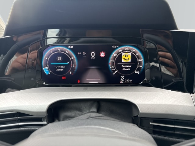 Volkswagen Golf 1.5 TSI