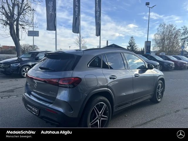Mercedes-Benz EQA 300 4MATIC AMG Line