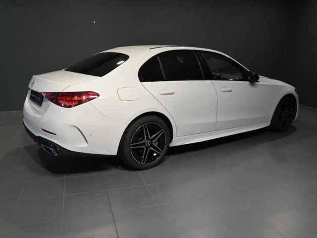 Mercedes-Benz C 180 AMG Line Sedan