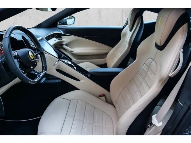 Ferrari Roma *Carbon+LED*MagneRide*Passenger-Display*PPF*