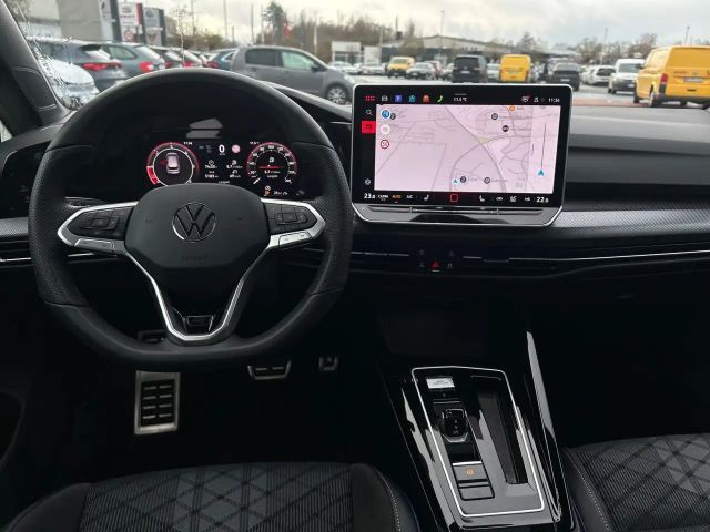 Volkswagen Golf 2.0 TDI DSG Golf VIII R-Line