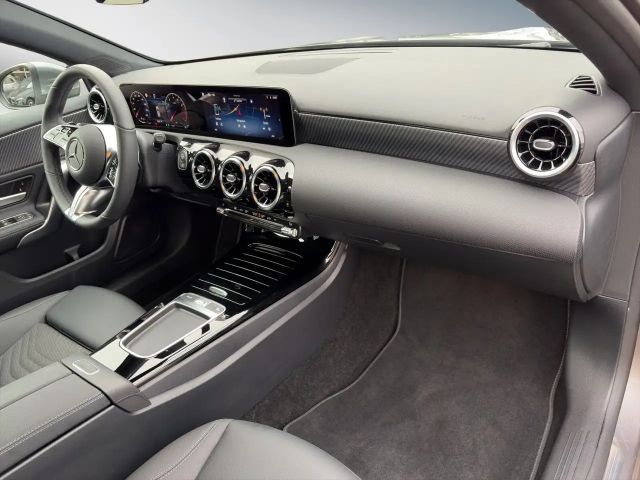 Mercedes-Benz A 180 Progressive