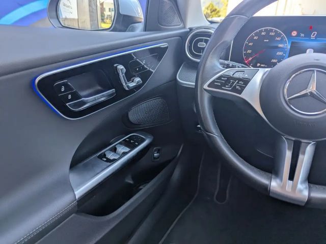 Mercedes-Benz C 180 AVANTGARDE