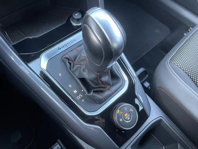 Volkswagen T-Roc 2.0 TSI 4Motion DSG Sport