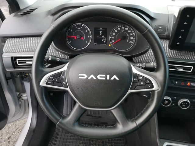 Dacia Sandero Expression TCE 90PS