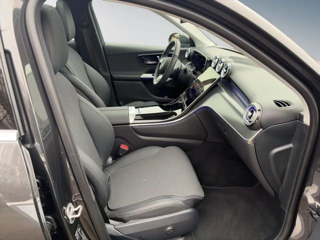 Mercedes-Benz GLC 200 AVANTGARDE