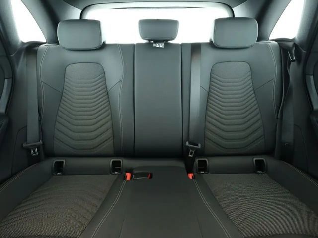 Mercedes-Benz B 200 Progressive