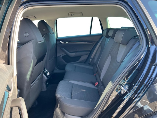 Skoda Octavia Combi Selection