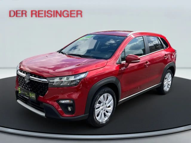 Suzuki S-Cross Hybrid