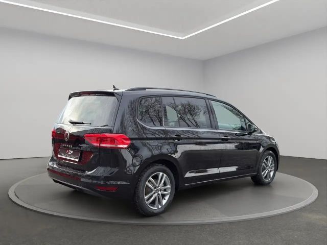 Volkswagen Touran 1.5 TSI Comfortline DSG