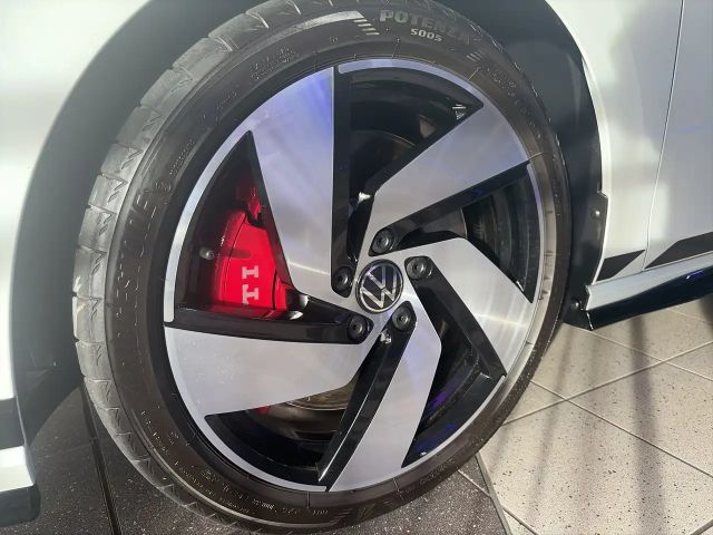 Volkswagen Golf 2.0 TSI DSG GTI