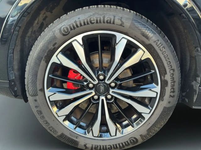 Ford Kuga Plug in Hybrid ST Line X