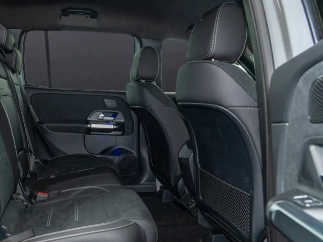 Mercedes-Benz GLB 180 ACC AUT Kam. KlimaA LED LM Navi PDC SHZ