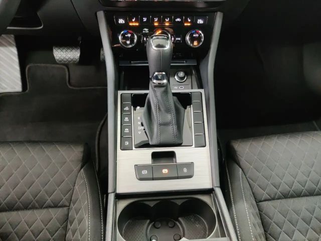 Skoda Superb 1.4 TSI Ambition Combi iV