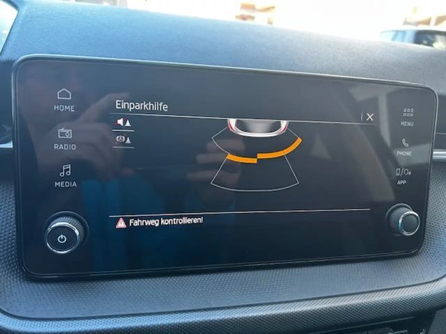 Skoda Fabia Essence CARPLAY;KLIMA;PDC;FSE