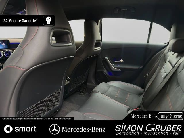 Mercedes-Benz A 200 AMG Line