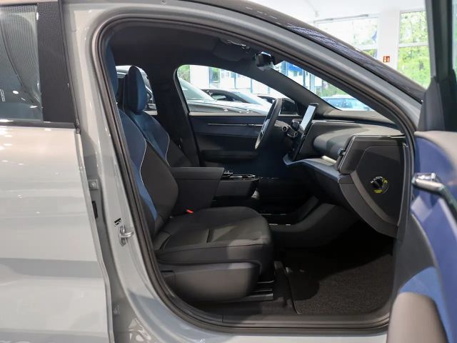 Volvo EX30 Extended range Plus Single motor