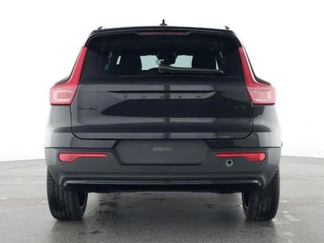 Volvo XC40 Plus