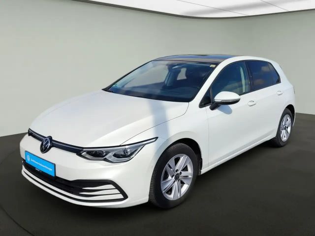 Volkswagen Golf 1.5 eTSI DSG Golf VIII Life