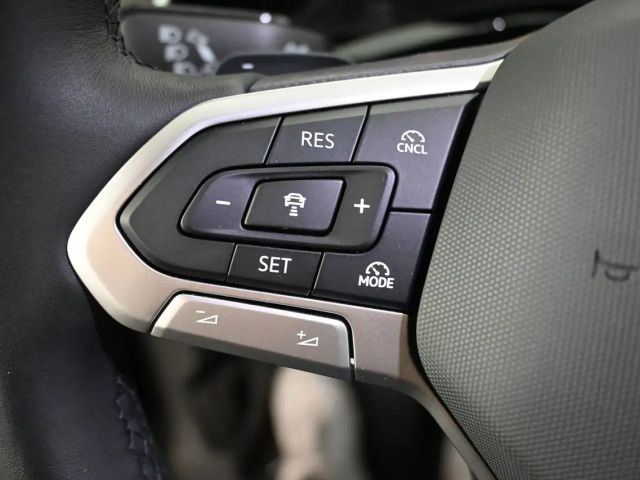 Volkswagen Multivan Style T7