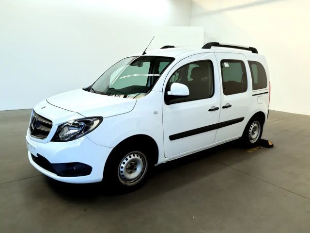 Mercedes-Benz Citan Tourer