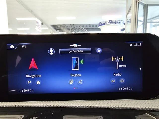 Mercedes-Benz CLA 180 AMG Line Coupé Premium