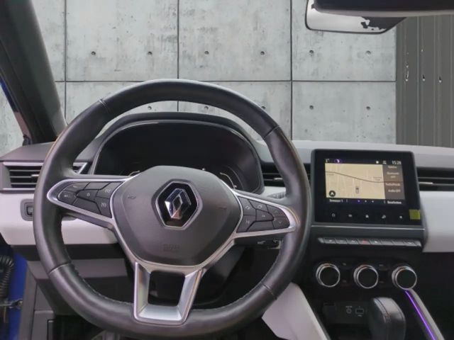 Renault Clio E-Tech Hybrid Techno