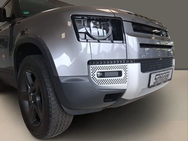 Land Rover Defender 3.0 90 D200 SE