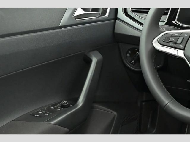 Volkswagen Taigo 1.0 TSI DSG R-Line