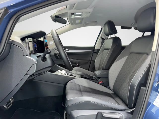 Volkswagen Golf 1.5 eTSI Variant