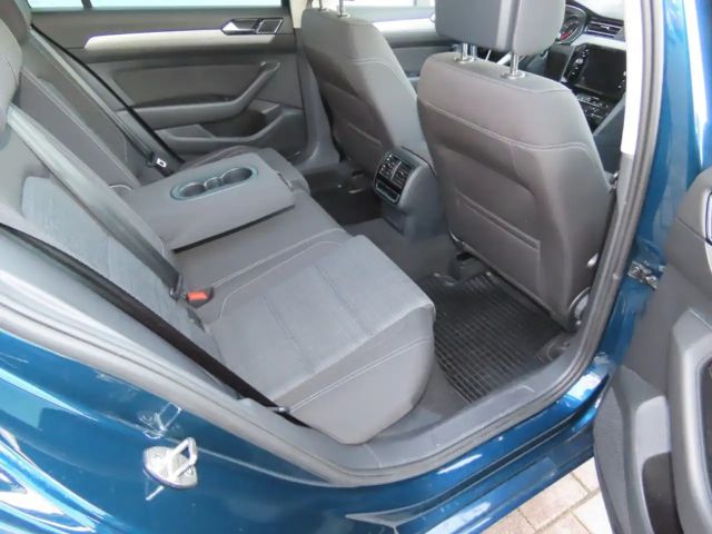 Volkswagen Passat Business Variant