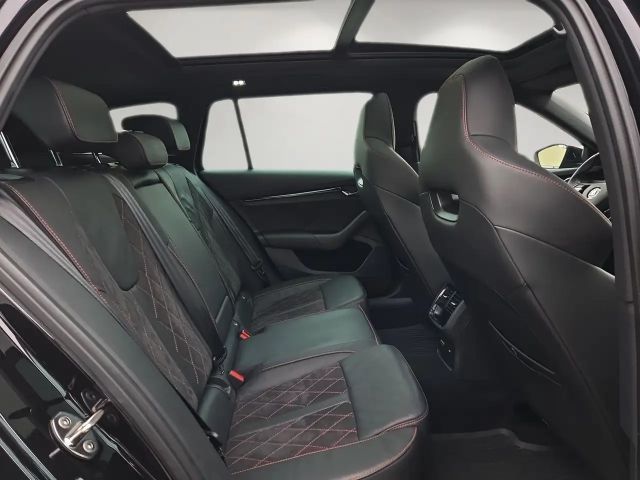 Skoda Octavia Combi RS iV