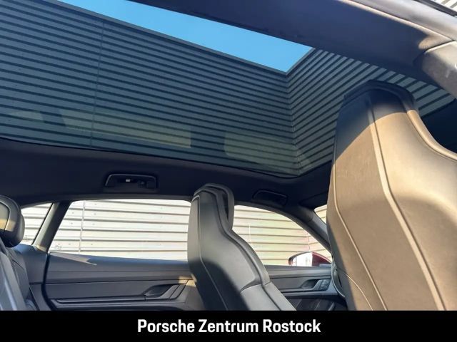 Porsche Taycan 4 Cross Turismo