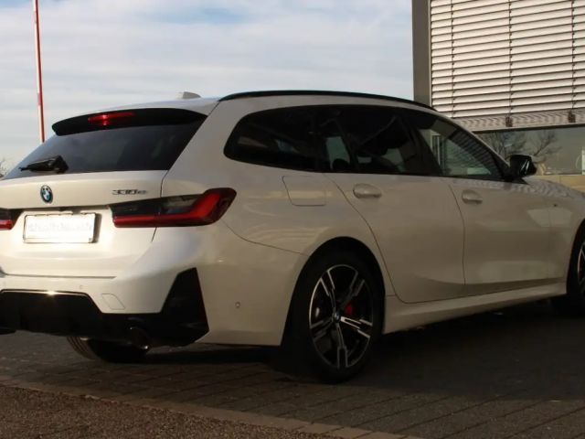 BMW 330 330e M-Sport Touring xDrive