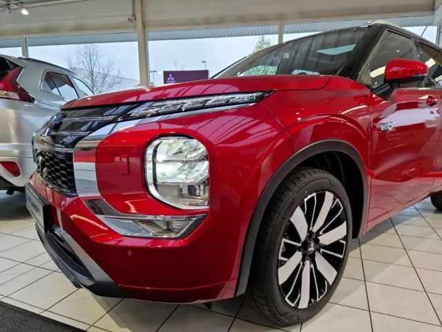 Mitsubishi Outlander 4WD