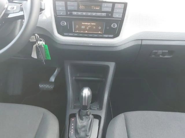 Volkswagen e-up! Plus Style