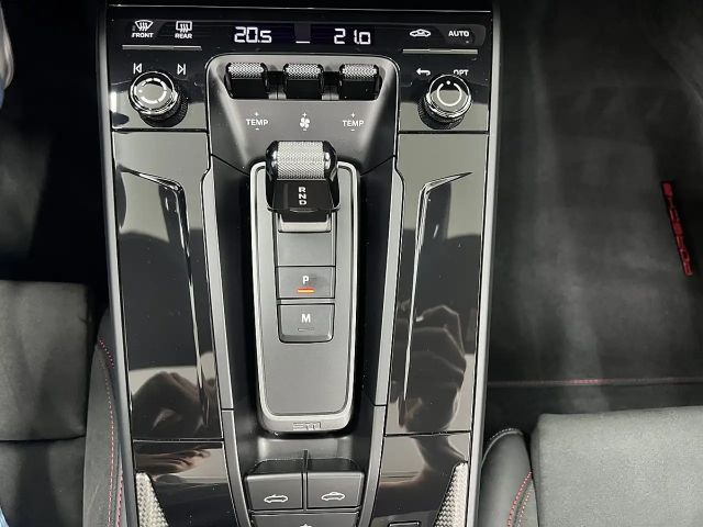 Porsche 911 Cabrio Carrera GTS