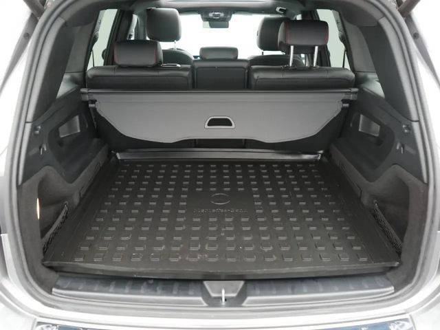 Mercedes-Benz GLB 250 4MATIC AMG Line