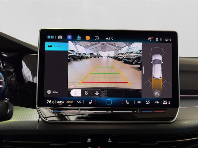 Volkswagen Golf 1.5 eTSI DSG